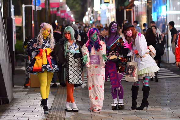 篠原ともえ シノラー 異色肌ギャル Instagram