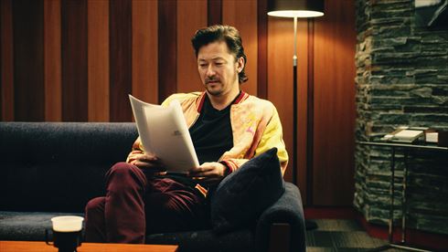 「ポッ拳　POKKEN TOURNAMENT DX」　テレビCM「ピカチュウの男」篇　浅野忠信　芦田愛菜