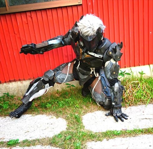 メトロイド　サムス　コスプレ　マスク　被り物 メトロイド サムス コスプレ マスク 被り物 - メルカリ