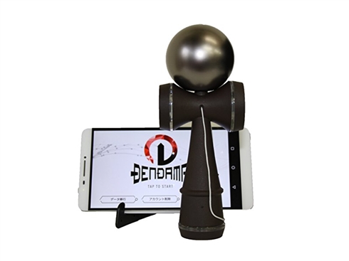 対戦できるスマートけん玉「電玉」