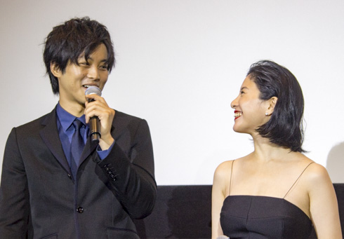 「ユリゴコロ」舞台あいさつ