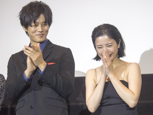 「ユリゴコロ」舞台あいさつ