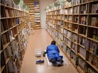 丸善ジュンク堂に住んでみるツアー