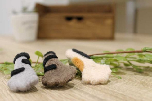 猫の手 紳士 ネクタイピン ヴィレッジヴァンガード