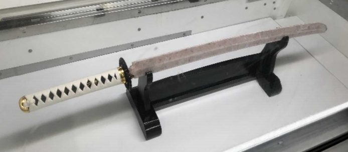 あずきバー、とうとう日本刀に？　岐阜県関市と井村屋のコラボで固くて切れそうなアイスが爆誕