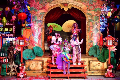 異色肌ギャル 蜷川実花 六本木アートナイト2017 TOKYO道中