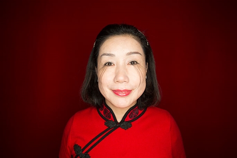 特殊メークのような迫力　「世界一長いまつ毛」でギネス記録に