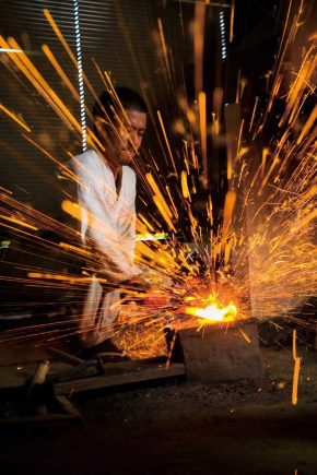 ライトセーバー 関鍛冶 日本刀 来人勢刃 スター・ウォーズ