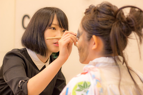 チョーヒカル アナベル ボディーペイント