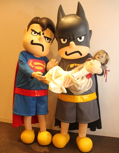 「DCスーパーヒーローズ vs 鷹の爪団」VS「アナベル 死霊人形の誕生」