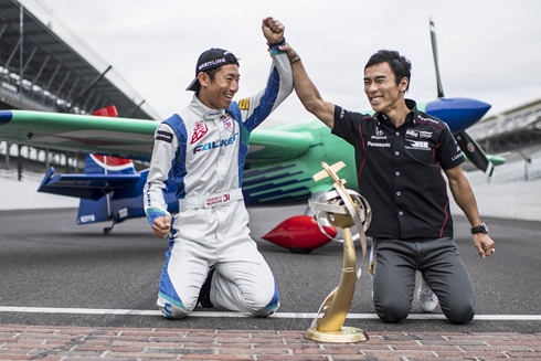 レッドブル エアレース 室屋義秀 年間総合優勝