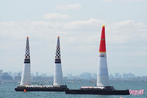 レッドブル エアレース 室屋義秀 年間総合優勝