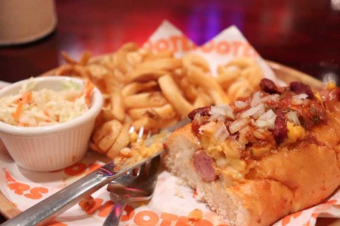 HOOTERS ソニックフォース コラボ