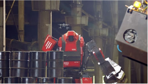 日米巨大ロボット対決