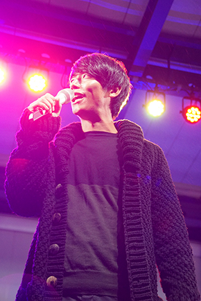 UVERworld ボックスカート レッドブル 真太郎 信人 誠果