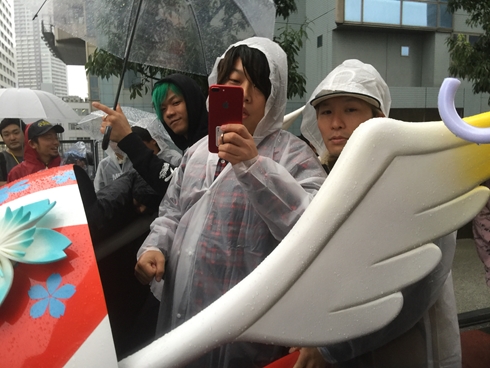 UVERworld ボックスカート レッドブル 真太郎 信人 誠果