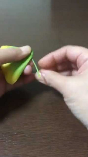 イチョウの葉 蝶 作り方 落ち葉