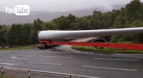 トレーラー 風車 輸送 曲がる プロ 90度