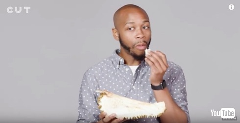 ドリアン食べさせてみた