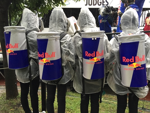 レッドブル・ボックスカート・レース 優勝 Fischer’s　水溜りボンド