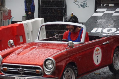 レッドブル・ボックスカート・レース 優勝 Fischer’s　水溜りボンド