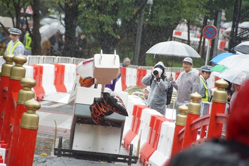 レッドブル・ボックスカート・レース 優勝 Fischer’s　水溜りボンド
