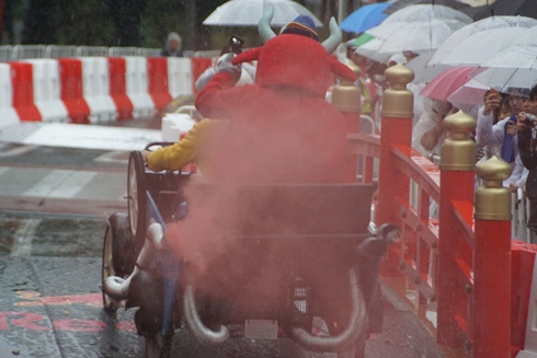 レッドブル・ボックスカート・レース 優勝 Fischer’s　水溜りボンド
