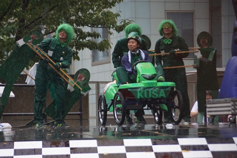 レッドブル・ボックスカート・レース 優勝 Fischer’s　水溜りボンド