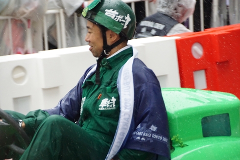 レッドブル・ボックスカート・レース 優勝 Fischer’s　水溜りボンド