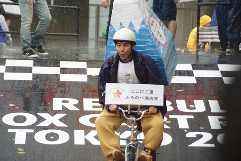 レッドブル・ボックスカート・レース 優勝 Fischer’s　水溜りボンド