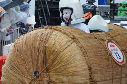 レッドブル・ボックスカート・レース 優勝 Fischer’s　水溜りボンド