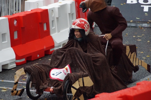 レッドブル・ボックスカート・レース 優勝 Fischer’s　水溜りボンド