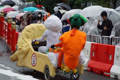 レッドブル・ボックスカート・レース 優勝 Fischer’s　水溜りボンド