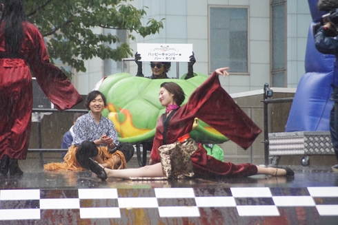 レッドブル・ボックスカート・レース 優勝 Fischer’s　水溜りボンド