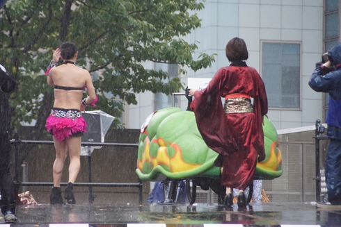 レッドブル・ボックスカート・レース 優勝 Fischer’s　水溜りボンド