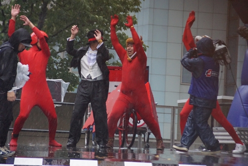 レッドブル・ボックスカート・レース 優勝 Fischer’s　水溜りボンド