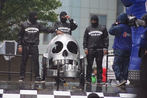 レッドブル・ボックスカート・レース 優勝 Fischer’s　水溜りボンド