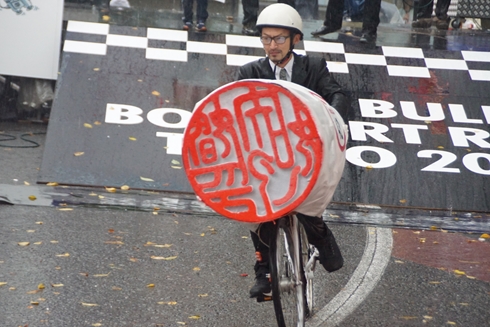 レッドブル・ボックスカート・レース 優勝 Fischer’s　水溜りボンド