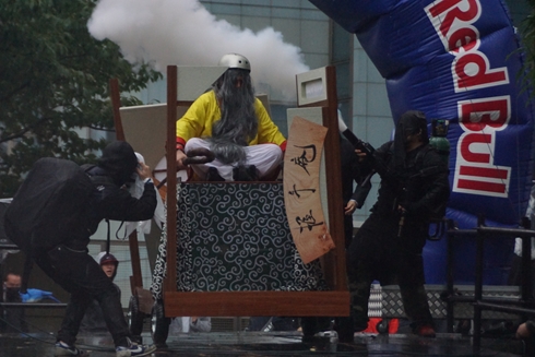 レッドブル・ボックスカート・レース 優勝 Fischer’s　水溜りボンド