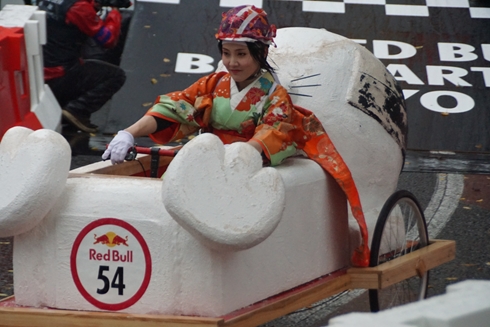 レッドブル・ボックスカート・レース 優勝 Fischer’s　水溜りボンド