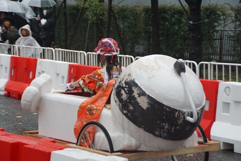 レッドブル・ボックスカート・レース 優勝 Fischer’s　水溜りボンド