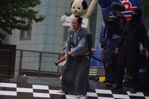 レッドブル・ボックスカート・レース 優勝 Fischer’s　水溜りボンド