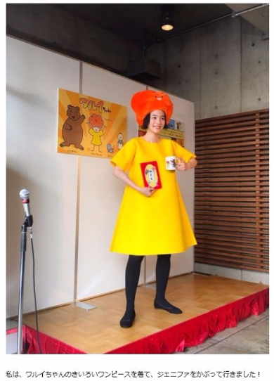 のん ハロウィーン 仮装 のんちゃんねる Instagram コスプレ 黄色いワンピースのワルイちゃん