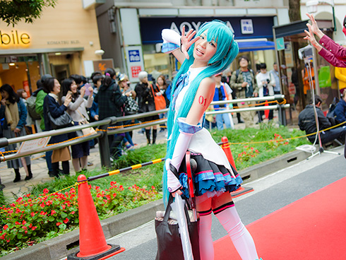 池ハロ 初音ミク