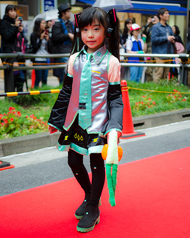 池ハロ 初音ミク