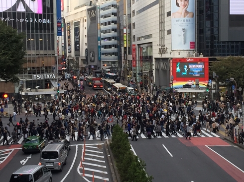 渋谷 ハロウィン ハロウィーン ねとらぼ 取材 仮装 センター街