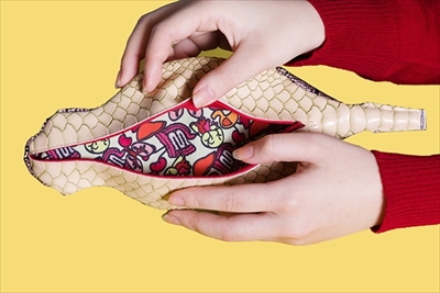 ツチノコポーチ