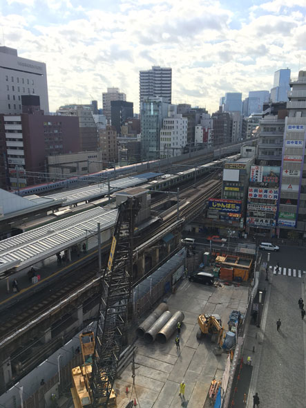 JR秋葉原駅ハリボテ説