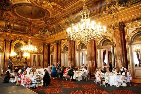 パリ ロリータ お茶会