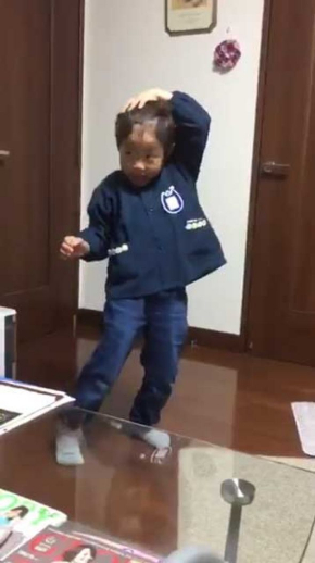 バブリーダンス 子ども かわいい キレ 登美丘高校